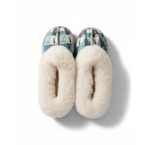 Sheepskin Slippers for Men SA Final Whistle Sheepskin Slippers for Men SA  - LIMITED EDITION! Perfect for South African families traveling to colder destinations in December.